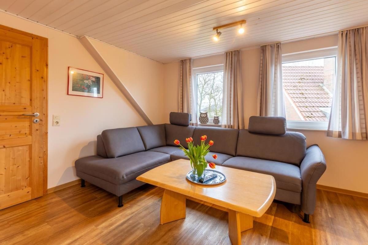 Friesenhof Janssen - Urlaub Auf Dem Bauernhof Lägenhet Neuharlingersiel Exteriör bild