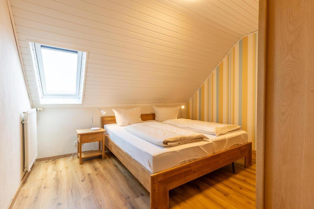 Friesenhof Janssen - Urlaub Auf Dem Bauernhof Lägenhet Neuharlingersiel Exteriör bild